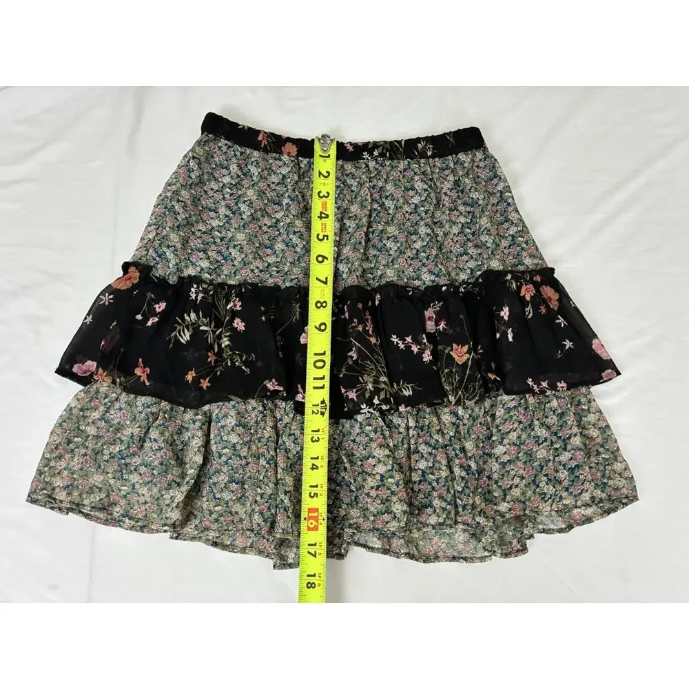 American Eagle Women's S Ruffle Tiered Mini Skirt Smocked Stretch Waist Floral